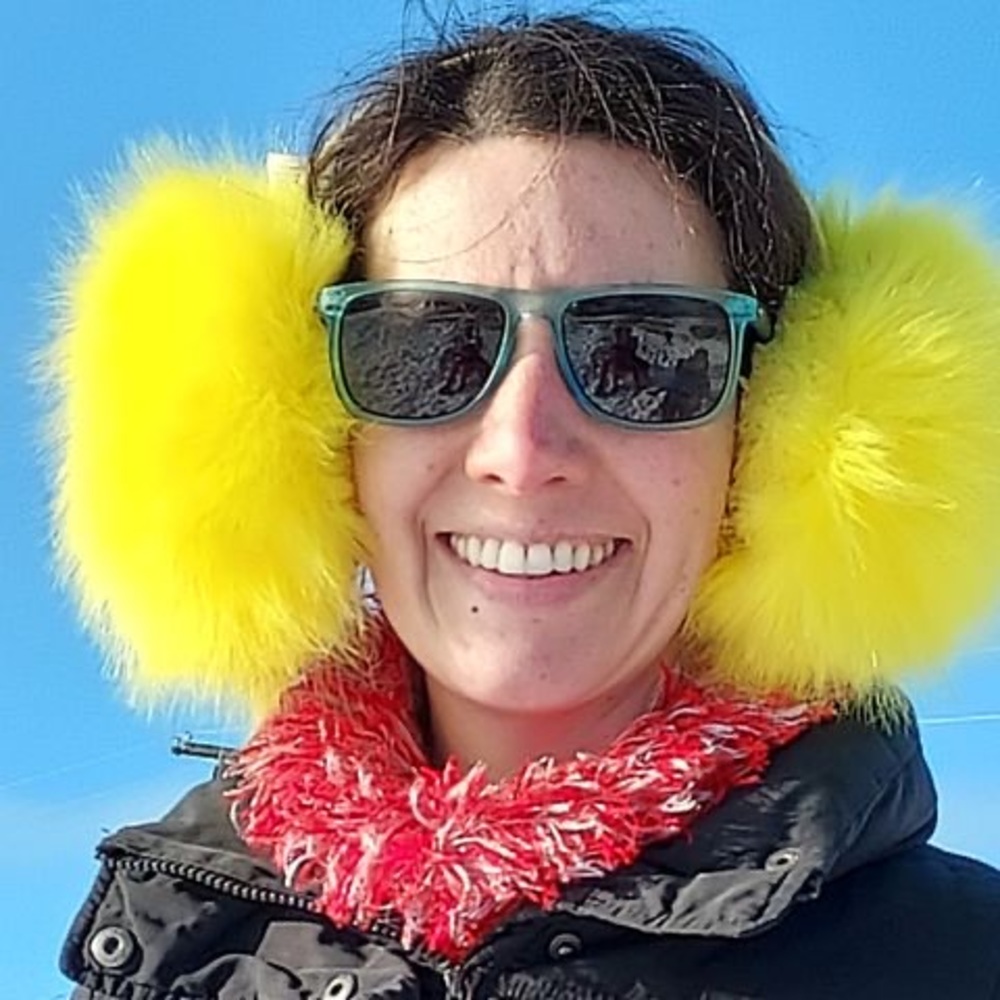 Meet your Posher, Andrea
